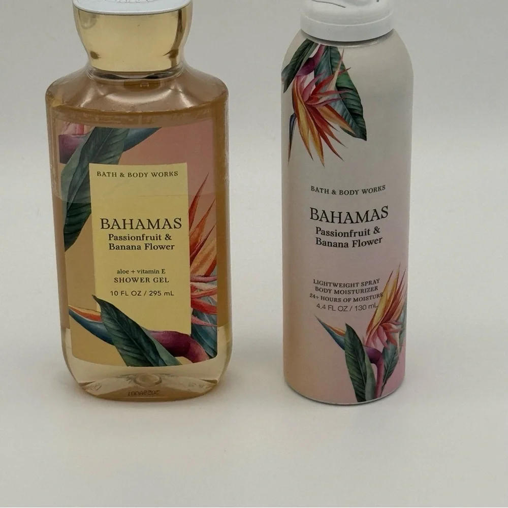 Bath & Body Works Bahamas Passionfruit & Banana Flower Body Care Gift Set NWT - Picture 3 of 5